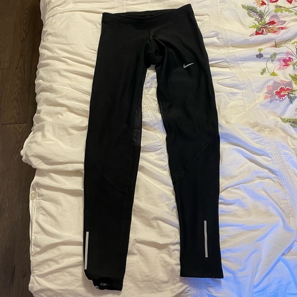 Black Nike Leggings - Picture 1 of 2